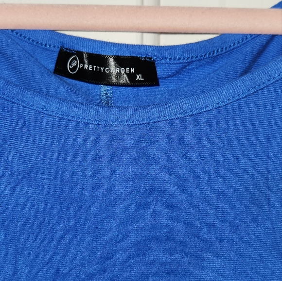 PRETTY GARDEN DRESS !! - Picture 3 of 3